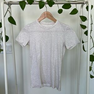 Everlane Oatmeal Crewneck T-Shirt in XS